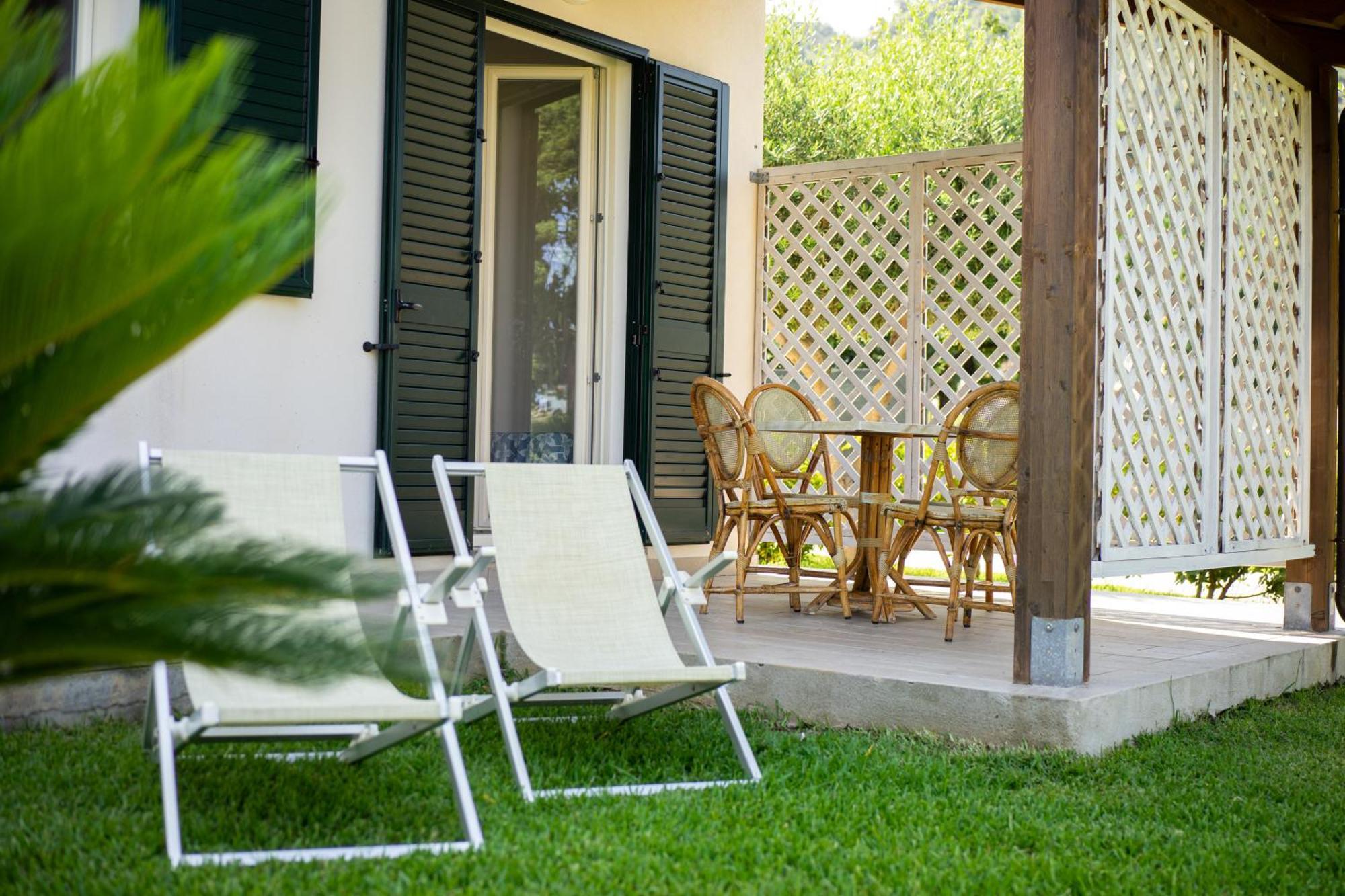 Villaggio Residence Emmesse Zambrone Eksteriør billede